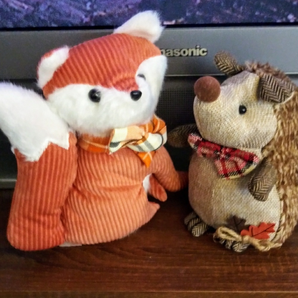 Hedgehog Fox Home Decor Animal Accents NWT